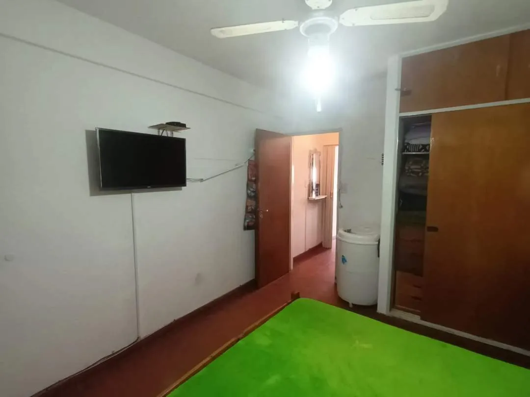 VENDE DPTO 2 AMBIENTES