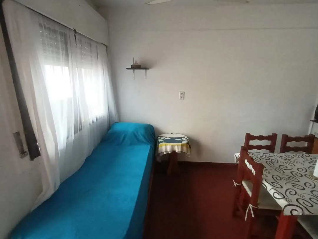 VENDE DPTO 2 AMBIENTES