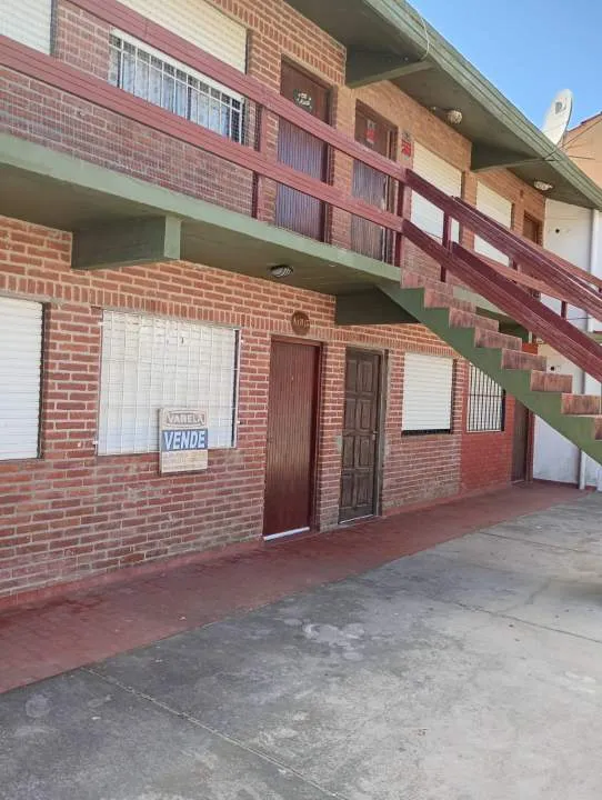 VENDE DPTO 2 AMBIENTES