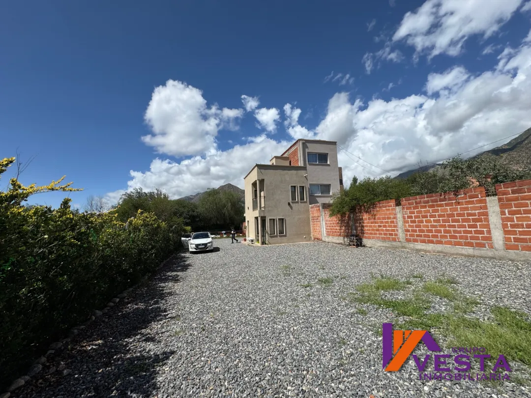 CAFAYATE-DUPLEX EN VENTA -BARRIO PASEO DE LAS VIÑAS