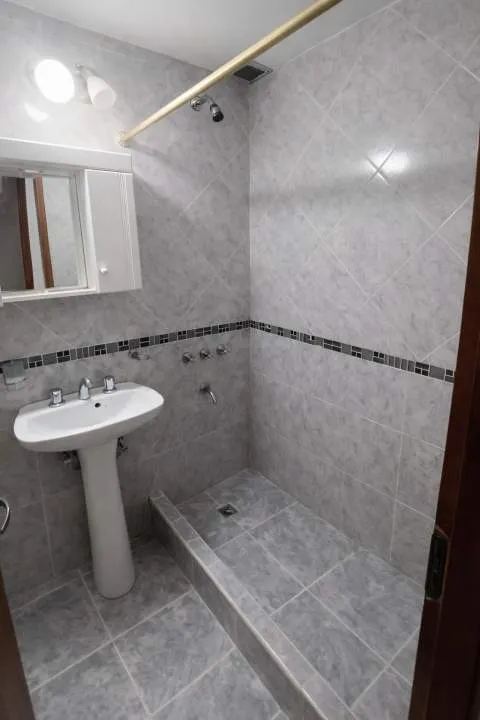 OPORTUNIDAD! SE VENDE TRIPLEX 4 AMBIENTES FINANCIADO