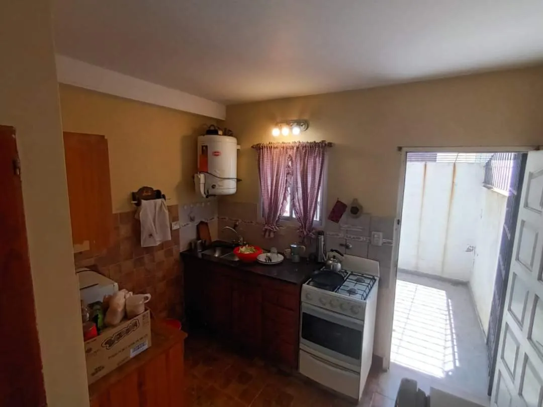 TRIPLEX DE 4 AMBIENTES A METROS DEL MAR