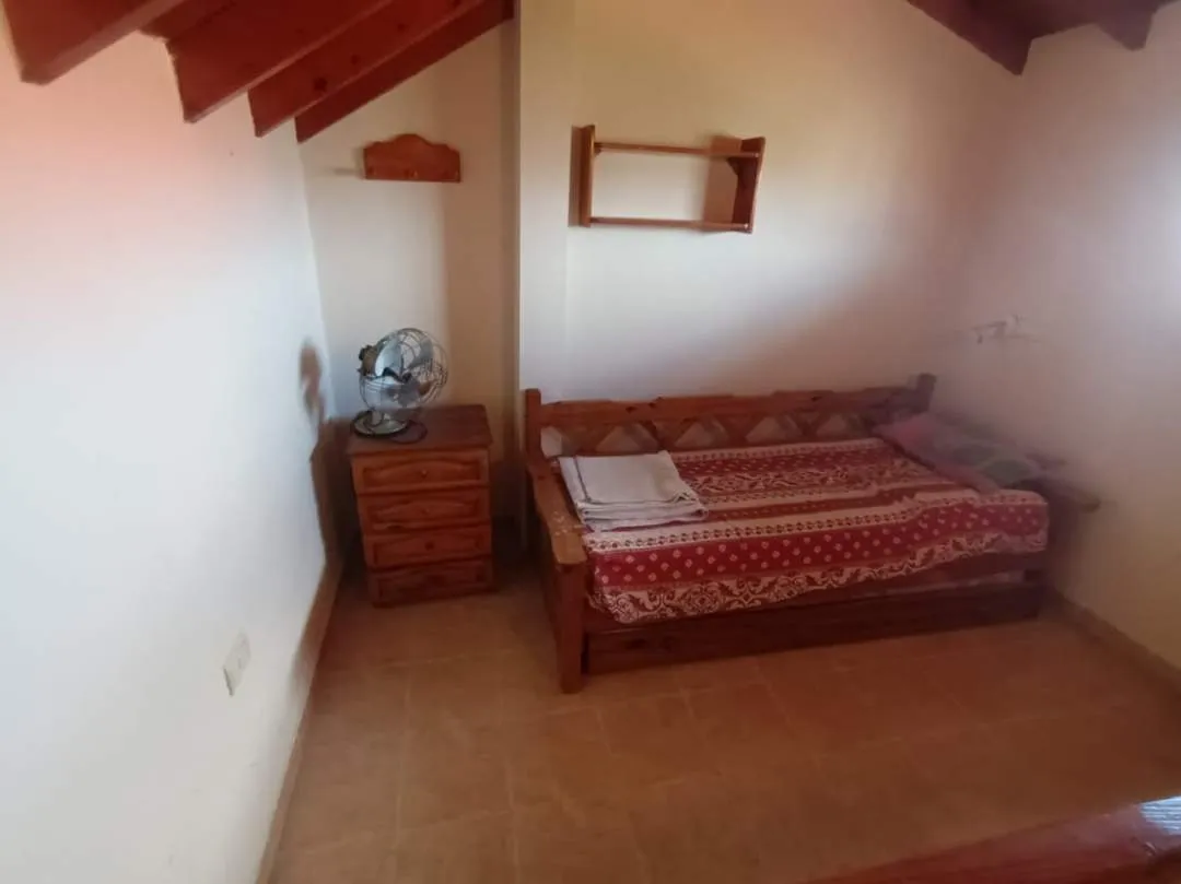 TRIPLEX DE 4 AMBIENTES A METROS DEL MAR