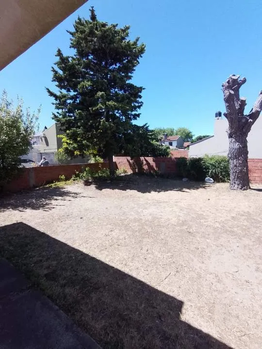 EN VENTA CASA DE 3 AMBIENTES
