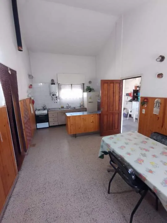 EN VENTA CASA DE 3 AMBIENTES