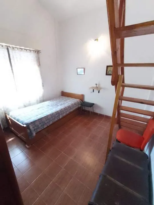 EN VENTA CASA DE 3 AMBIENTES