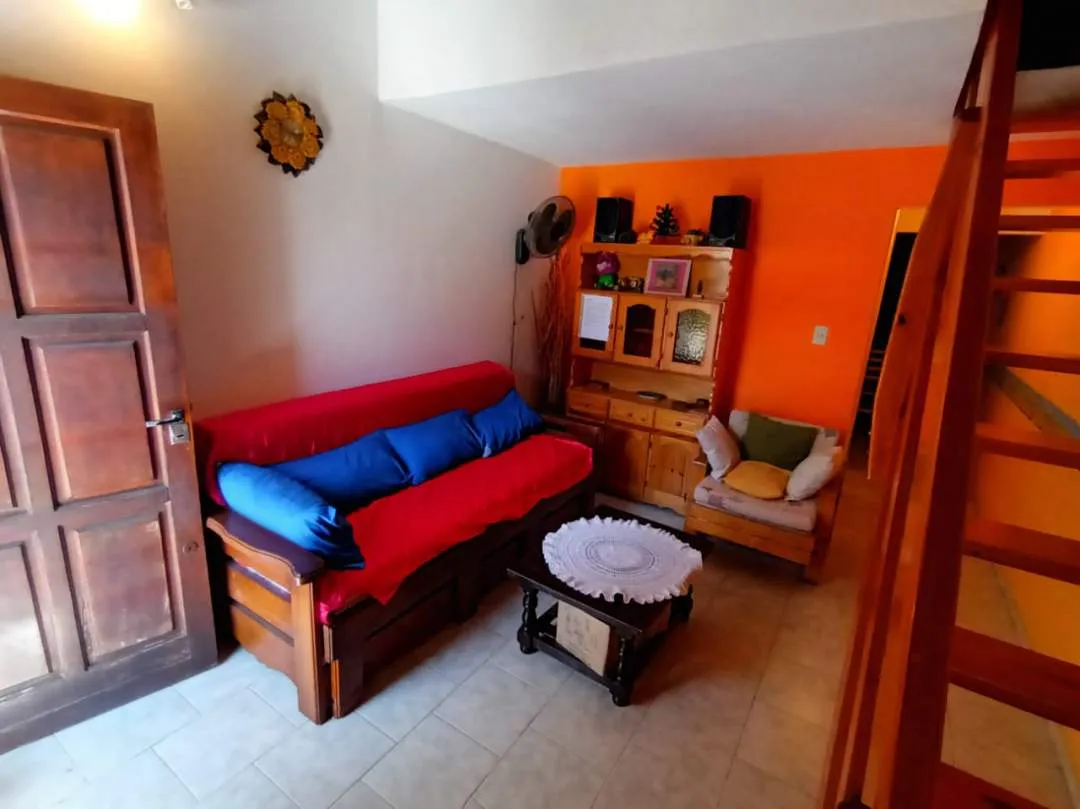 HERMOSO DUPLEX AL FRENTE