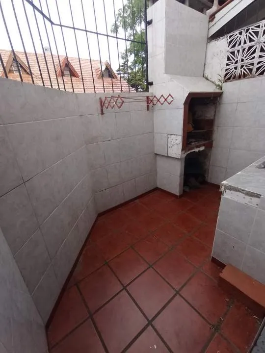 DUPLEX CON COCHERA CUBIERTA