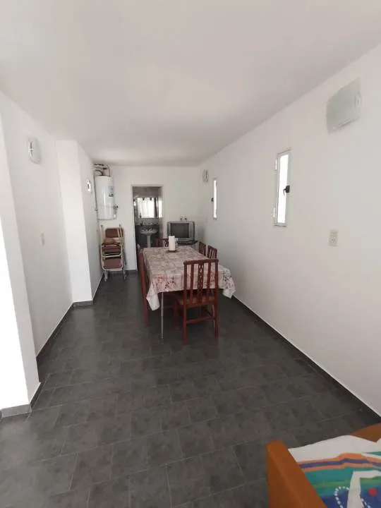 CHALET 4 AMBIENTES
