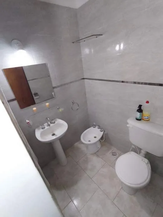 EN VENTA CASA 3 AMBIENTES