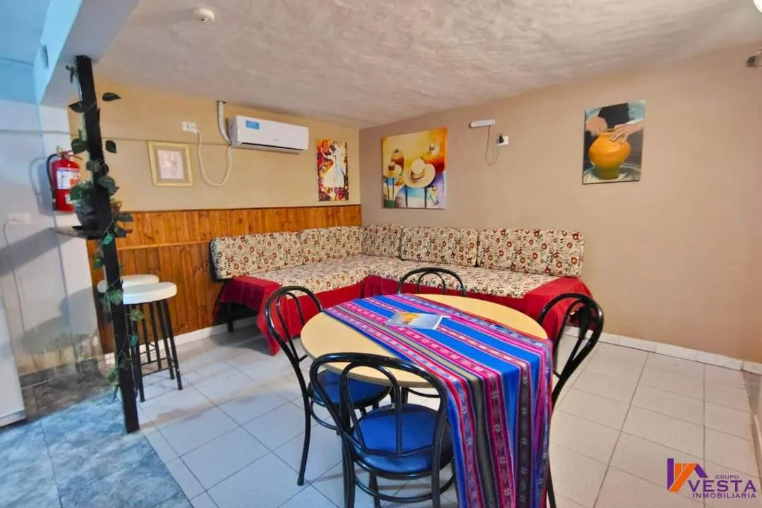 BARRIO SAN CAYETANO-CASA-VENTA-SALTA