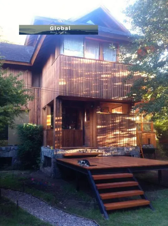 CASA SAN MARTÍN DE LOS ANDES, PATAGONIA ARGENTINA