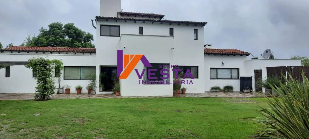Oportunidad: Casa Familiar en Club de Campo Capiasú, SALTA ZONA SUR