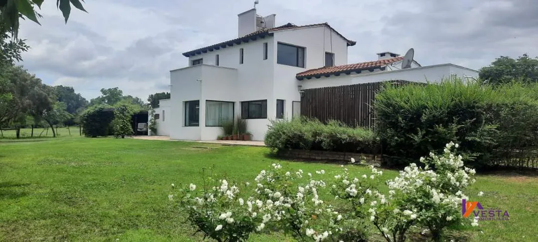 Oportunidad: Casa Familiar en Club de Campo Capiasú, SALTA ZONA SUR
