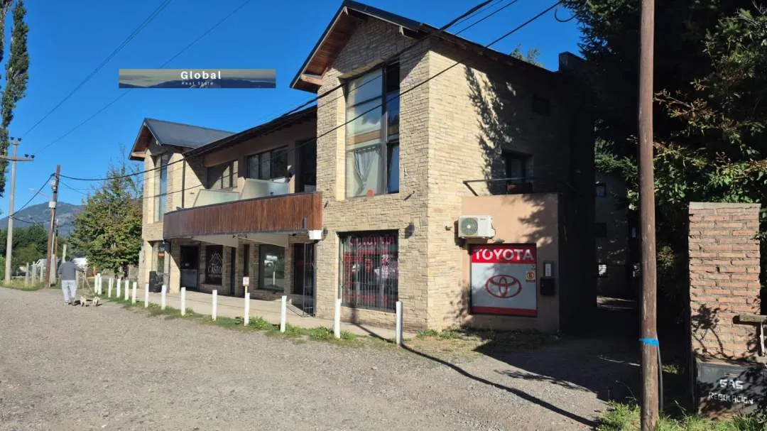 LOCAL COMERCIAL RUTA 40 Y BELLO, SAN MARTIN DE LOS ANDES PATAGONIA ARGENTINA