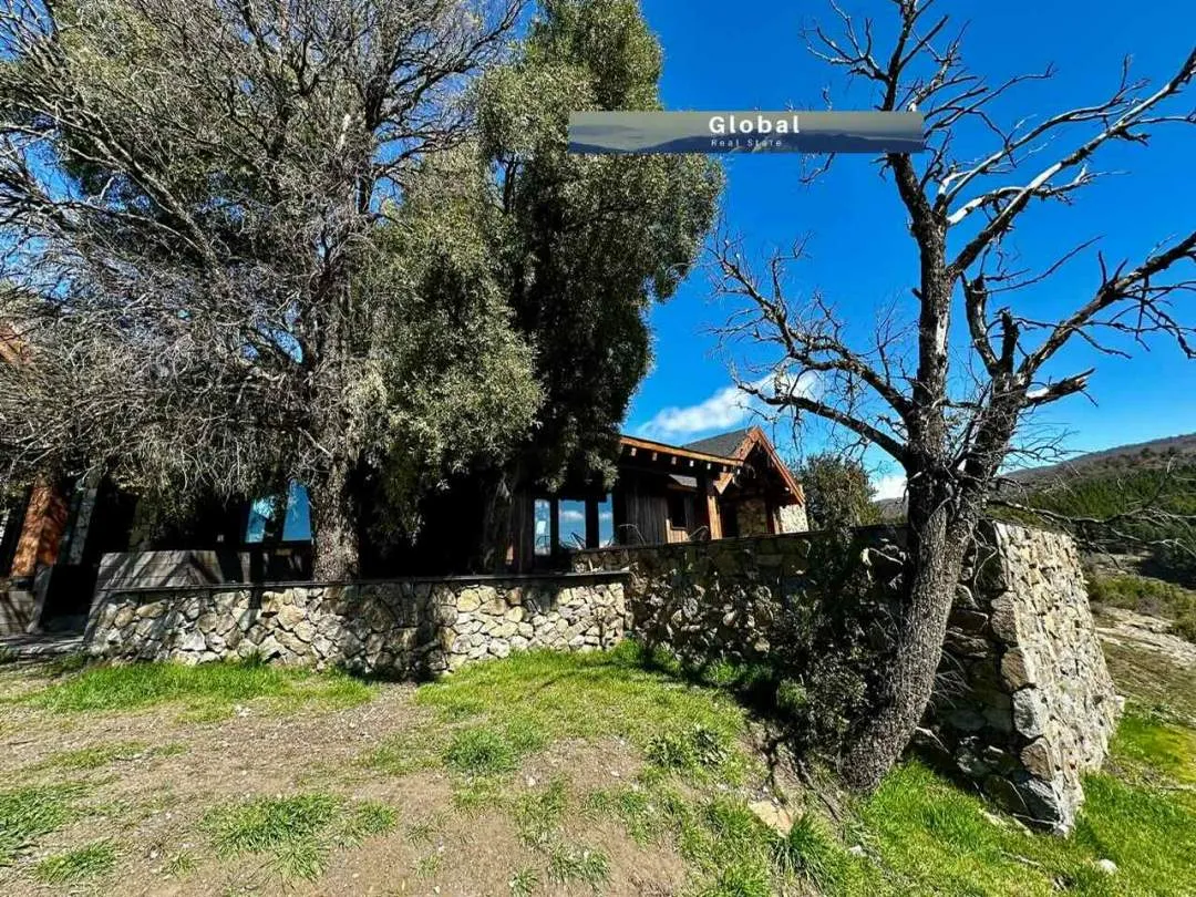 Fabulosa Casa En El Peñón Del Lolog San Martín De Los Andes, Patagonia Argentina