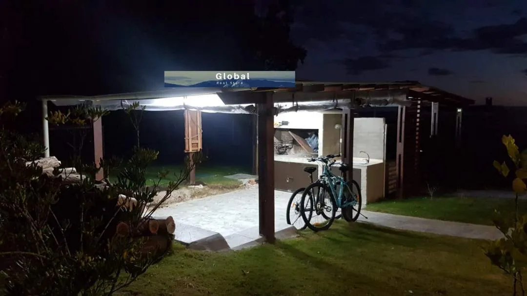 Casa De Playa En Condominio, Bella Vista Maldonado Uruguay
