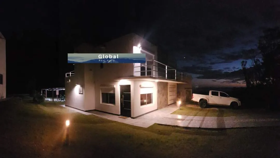 Casa De Playa En Condominio, Bella Vista Maldonado Uruguay