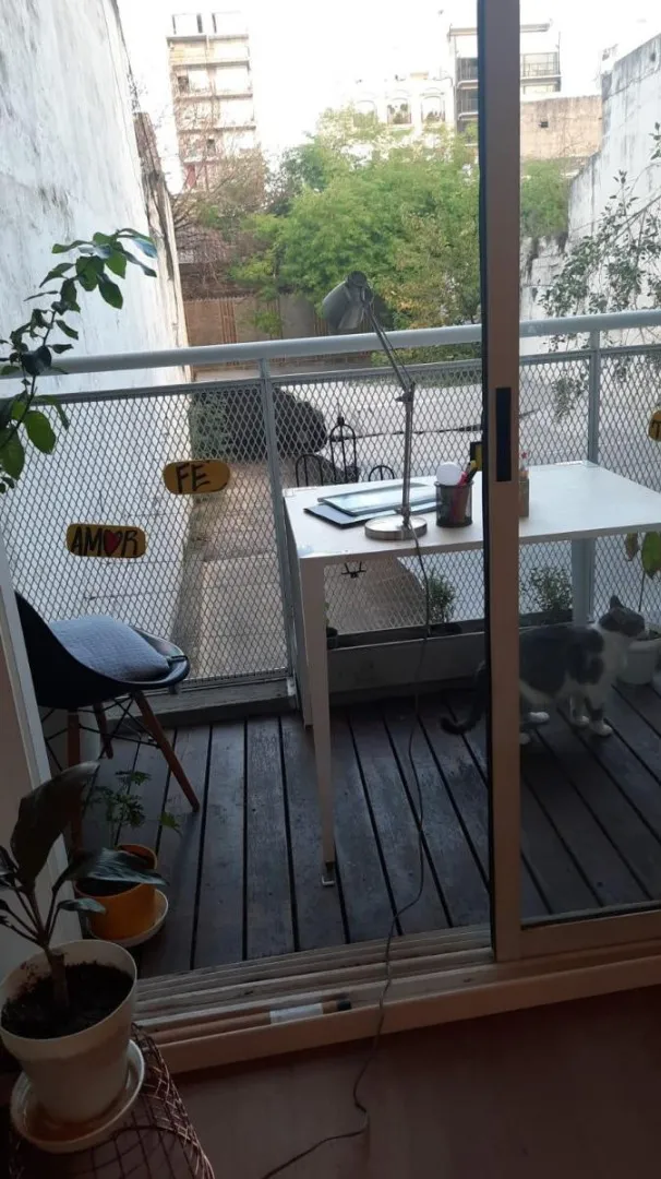 Monoambiente Con Balcón En Zona Céntrica