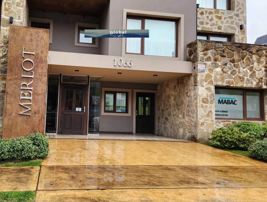 Venta En Bloque 6 Consultorios Ed Merlot, San Martín De Los Andes Patagonia Argentina