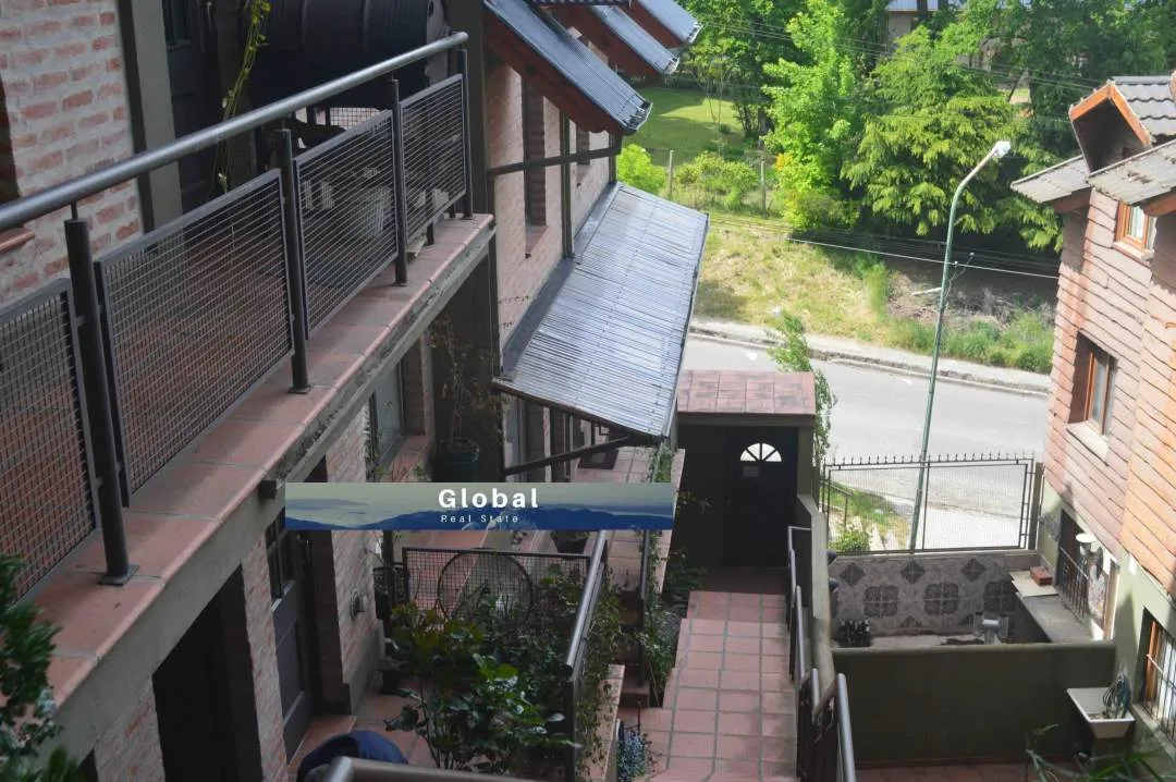 Edificio En Bloque 7 Deptos De 1 Y 2 Dorm, San Martín De Los Andes Patagonia Argentina