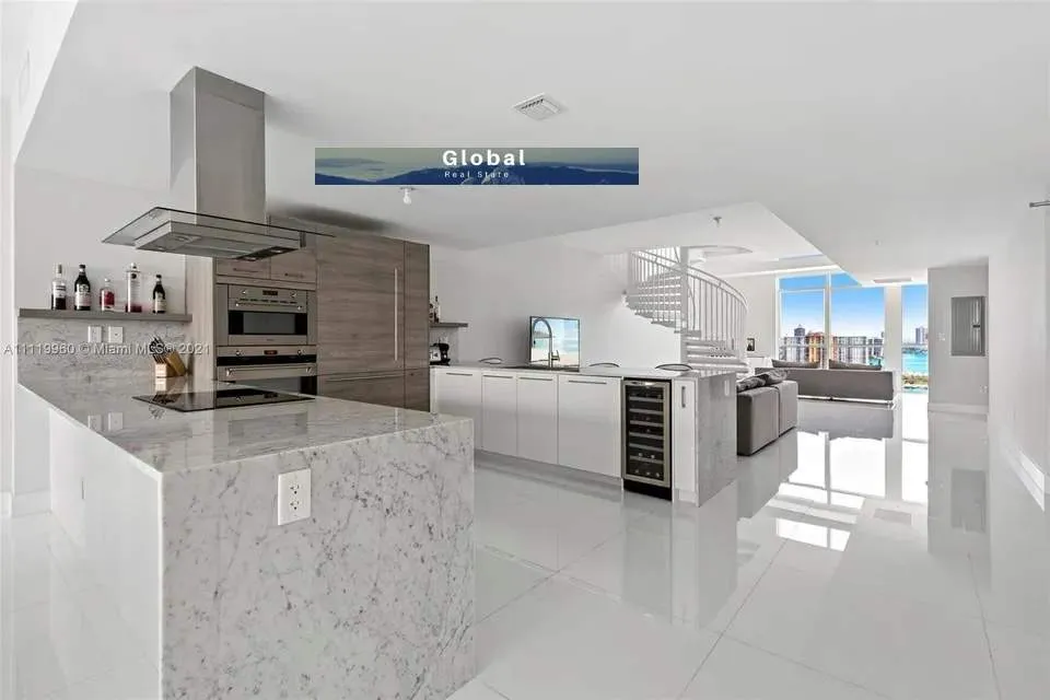 Fabuloso Penthouse De 3 Plantas Sunny Isles Beach, Miami Fl Usa
