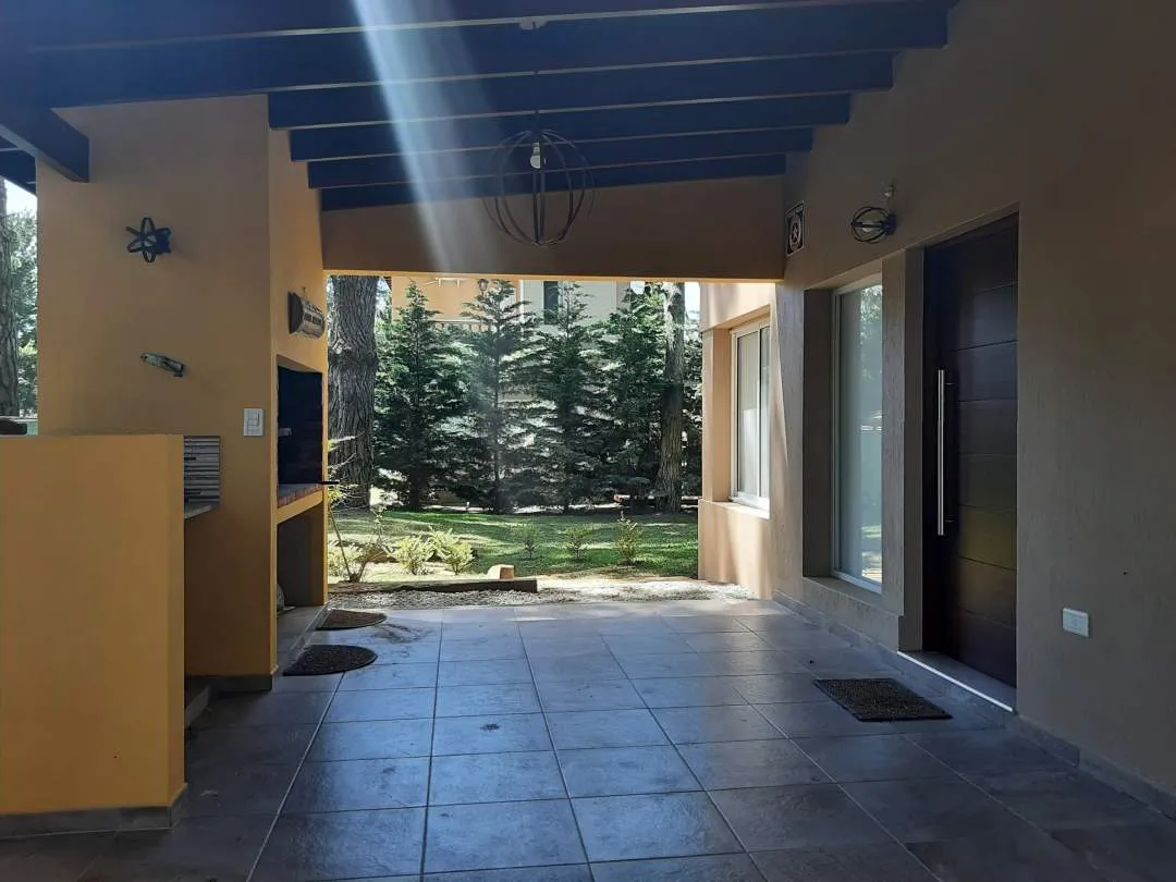 Hermoso Chalet!!! P/3-4 Alquiler Verano 2026