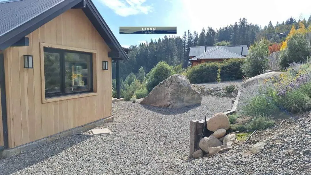 FABULOSA CASA A ESTRENAR CHAPELCO GOLF & RESORT SAN MARTÍN DE LOS ANDES, PATAGONIA ARGENTINA