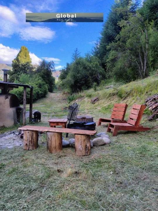 CHACRA CON CASA Y CABAÑAS, MALLÍN AHOGADO BOLSÓN, PATAGONIA ARGENTINA