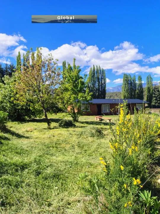 CHACRA CON CASA Y CABAÑAS, MALLÍN AHOGADO BOLSÓN, PATAGONIA ARGENTINA