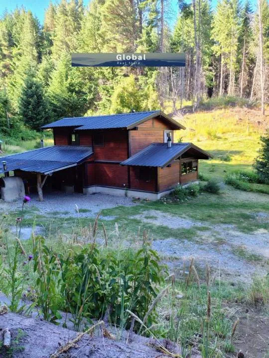CHACRA CON CASA Y CABAÑAS, MALLÍN AHOGADO BOLSÓN, PATAGONIA ARGENTINA