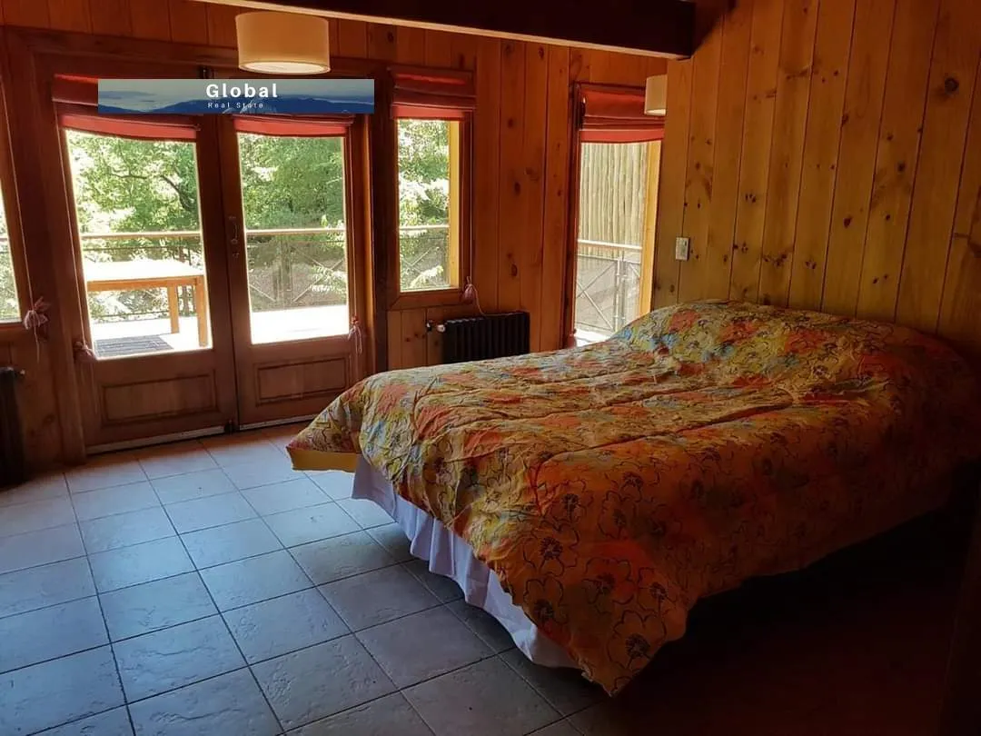 CASA BARRIO ALTOS DEL SOL SAN MARTÍN DE LOS ANDES, PATAGONIA ARGENTINA