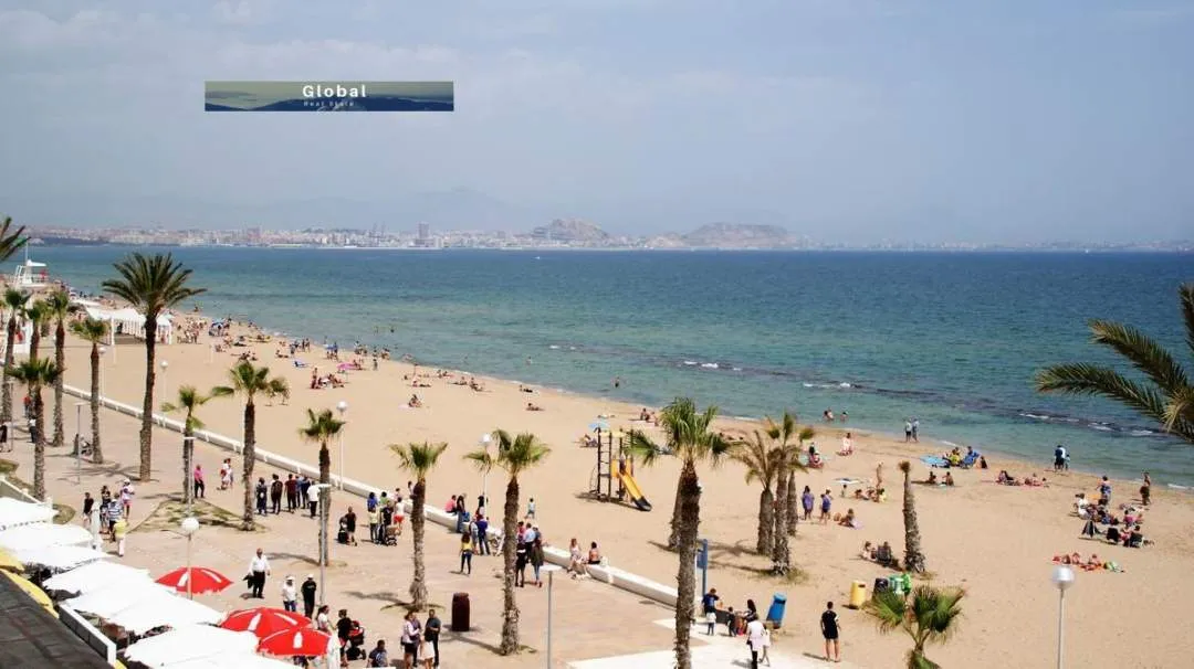 DEPARTAMENTO 4 DORM CON SALIDA AL MAR, CONDO URBANOVA ALICANTE ESPAÑA