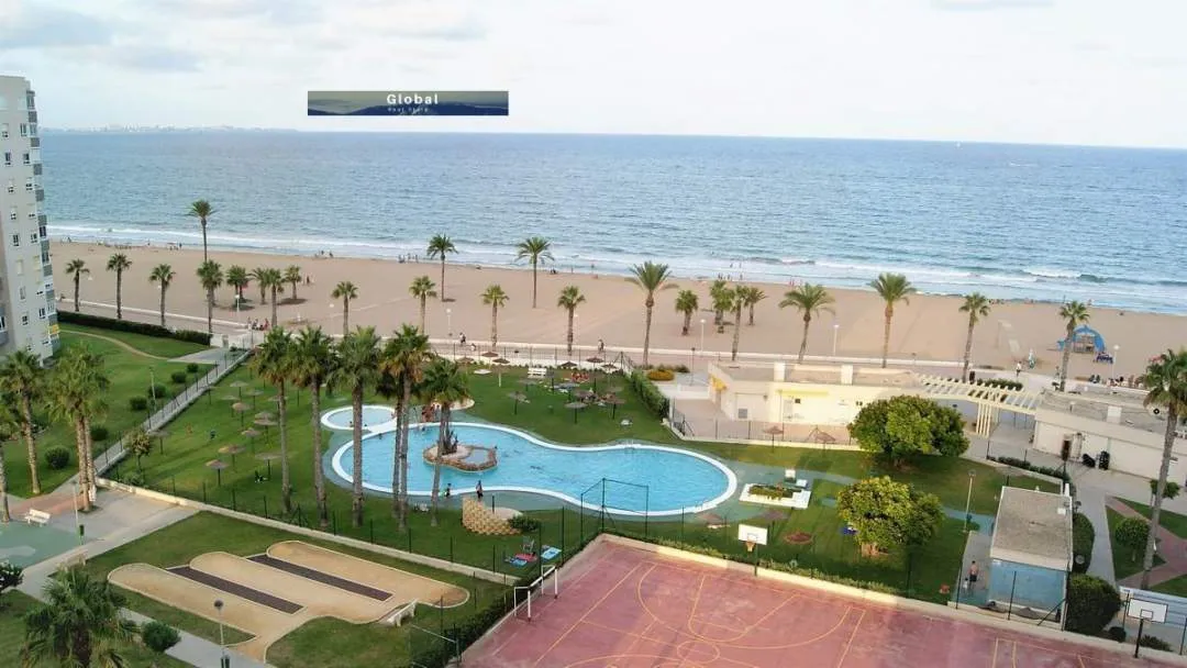 REFORMADO DEPTO AL MAR CONDOMINIO URBANOVA, ALICANTE ESPAÑA
