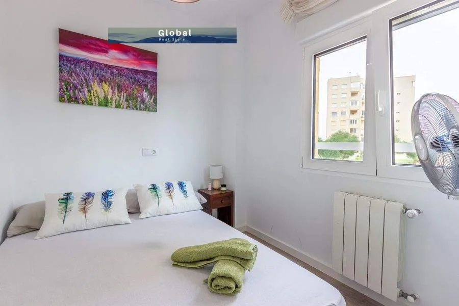 REFORMADO DEPTO AL MAR CONDOMINIO URBANOVA, ALICANTE ESPAÑA