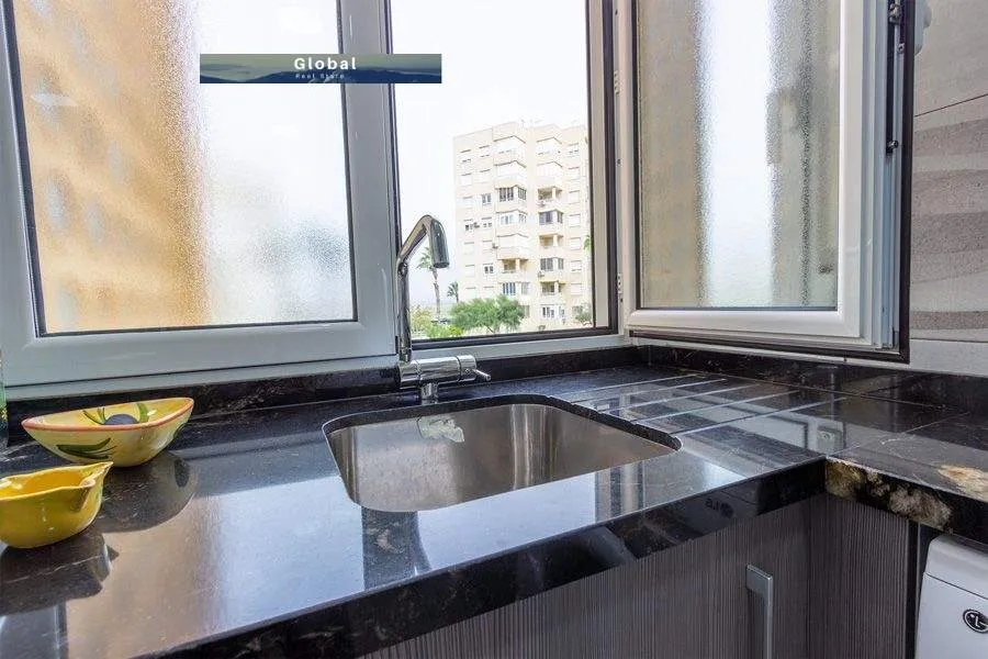 REFORMADO DEPTO AL MAR CONDOMINIO URBANOVA, ALICANTE ESPAÑA