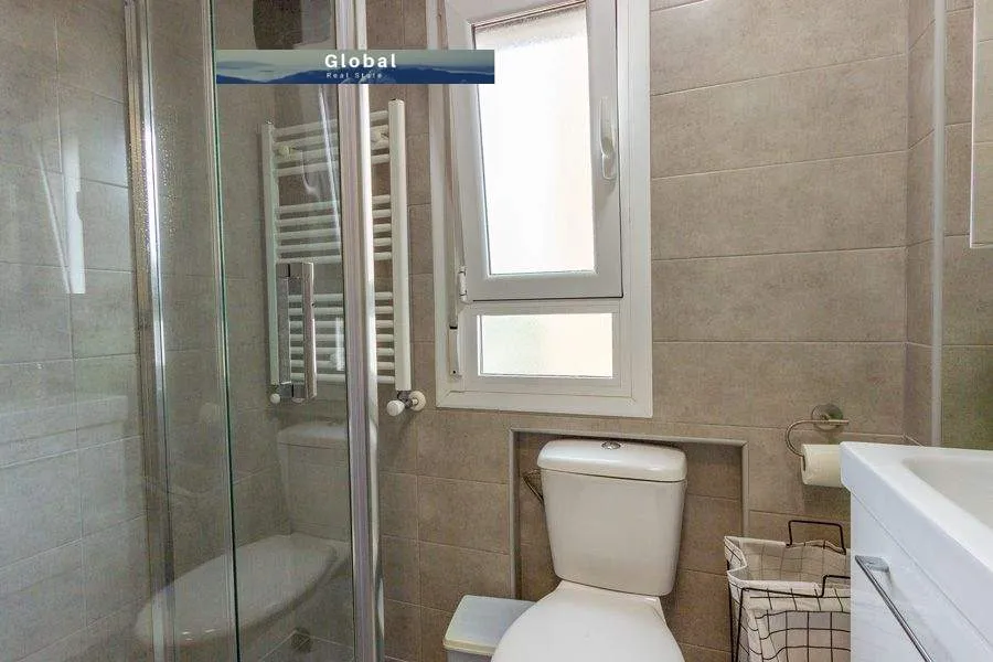 REFORMADO DEPTO AL MAR CONDOMINIO URBANOVA, ALICANTE ESPAÑA