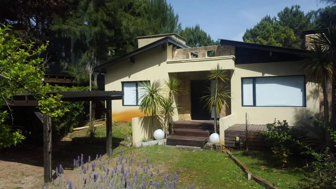 Hermoso Chalet 500 Mts Del Mar Alquiler Temporario 2026/ Precio Temporada 2025!!!