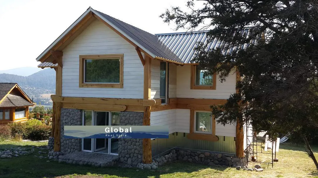 Casas A Estrenar En Barrio Tierra De Sol, San Martín De Los Andes Patagonia Argentina