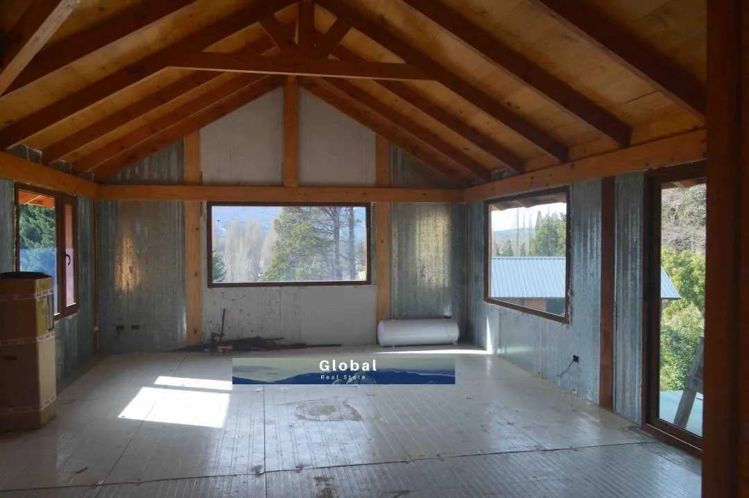 Casas A Estrenar En Barrio Tierra De Sol, San Martín De Los Andes Patagonia Argentina