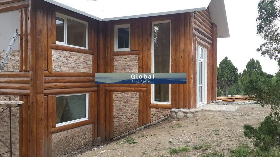 Casas A Estrenar En Barrio Tierra De Sol, San Martín De Los Andes Patagonia Argentina