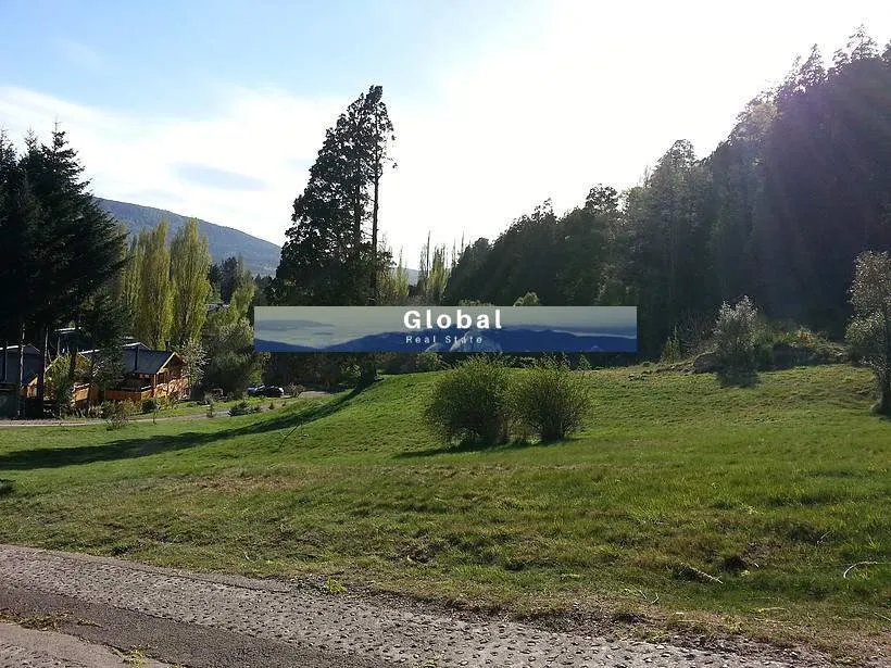 Casas A Estrenar En Barrio Tierra De Sol, San Martín De Los Andes Patagonia Argentina