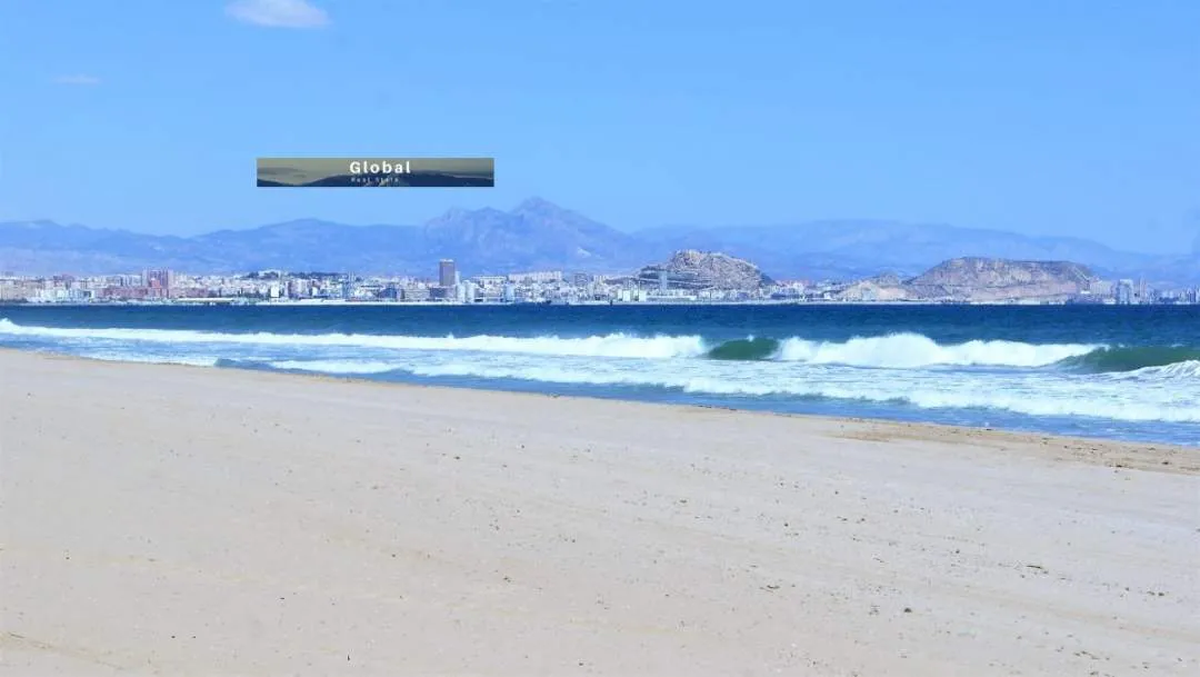 DEPARTAMENTO AL MAR URBANOVA, ALICANTE ESPAÑA