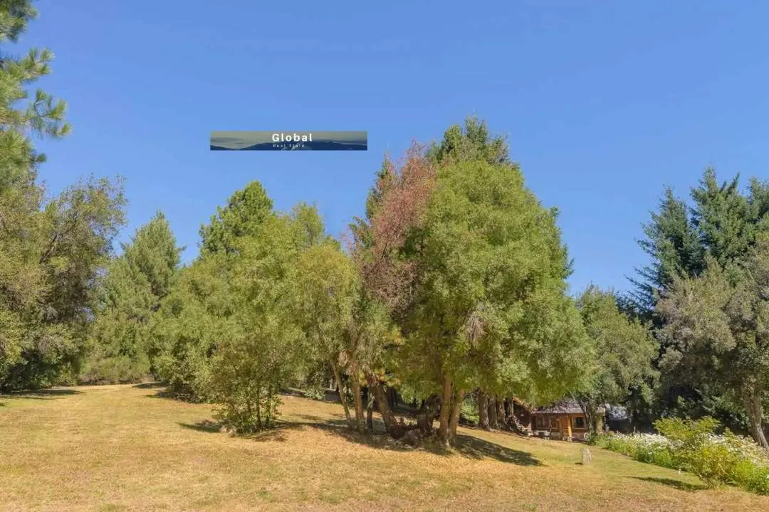CASA LAGO LOLOG, SAN MARTÍN DE LOS ANDES PATAGONIA ARGENTINA