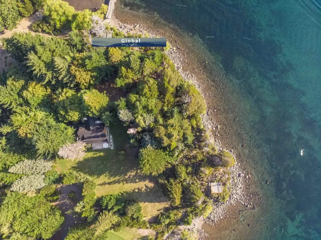 CASA LAGO LOLOG, SAN MARTÍN DE LOS ANDES PATAGONIA ARGENTINA