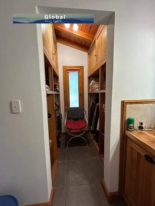 CASA BARRIO CERRADO CHIHUALLANCA LOLOG, SAN MARTÍN DE LOS ANDES PATAGONIA ARGENTINA