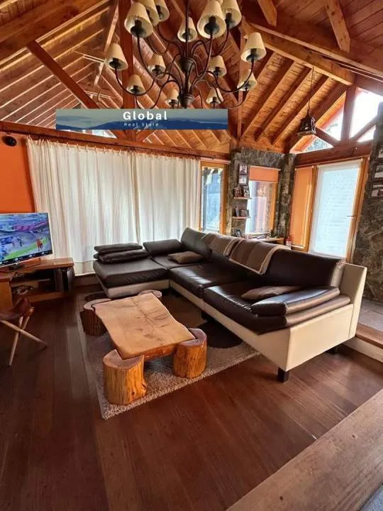 CASA BARRIO CERRADO CHIHUALLANCA LOLOG, SAN MARTÍN DE LOS ANDES PATAGONIA ARGENTINA