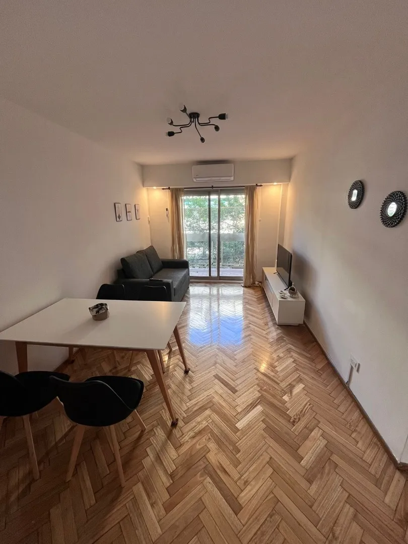 Departamento Tres Ambientes  En Belgrano