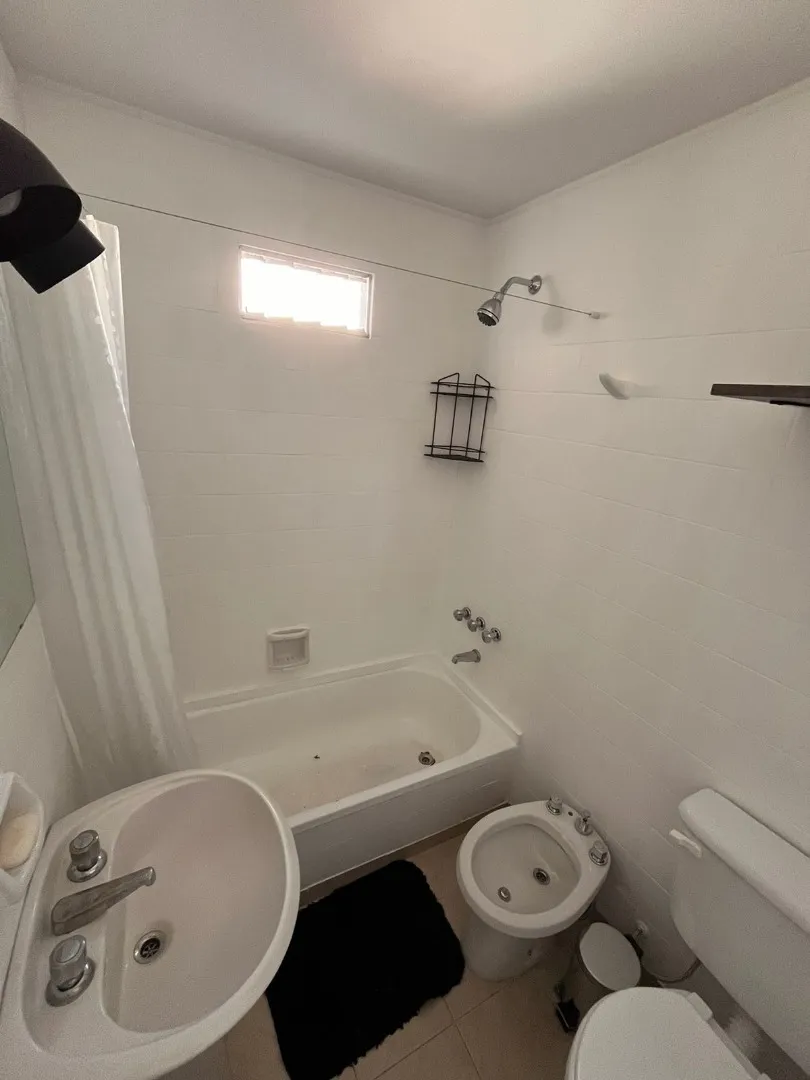 Departamento Tres Ambientes  En Belgrano