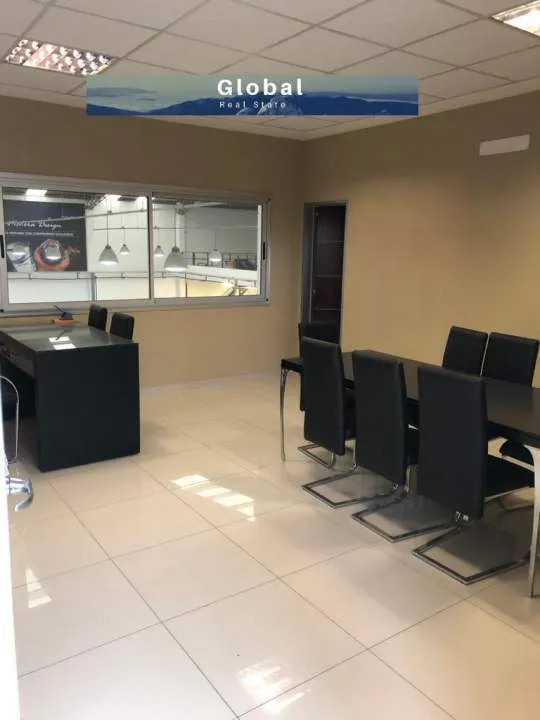 Edificio Comercial Lomas De Zamora, Local, Depósito, Oficinas Y Estacionamiento